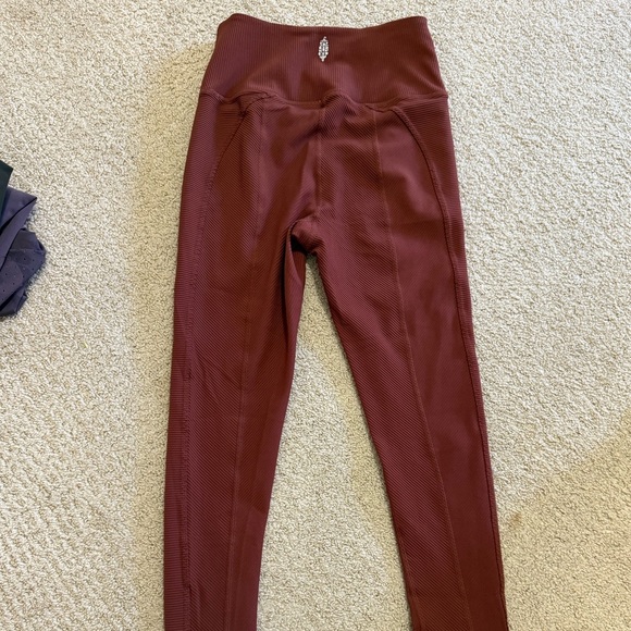 NWOT Free People Movement Ruffle Me Up Leggings Brown Nutmeg size XS - Picture 2 of 6